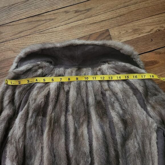 Women's Brown and Tan Vintage Fur Jacket Size M - Picture 7 of 8